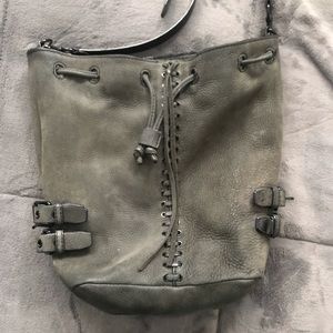 Bucket bag